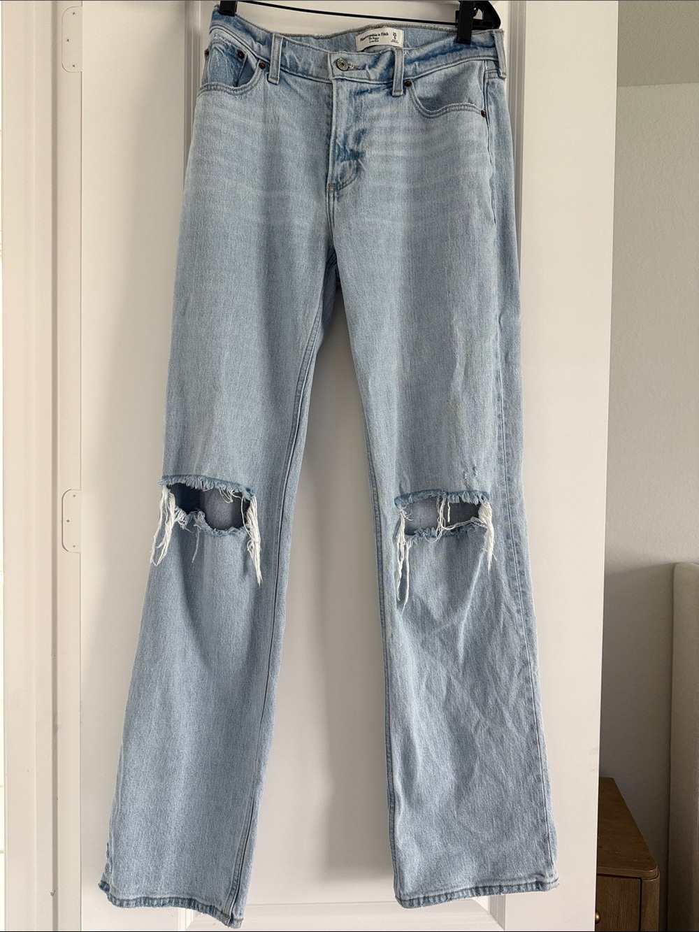 Abercrombie Low Rise Baggy Jean